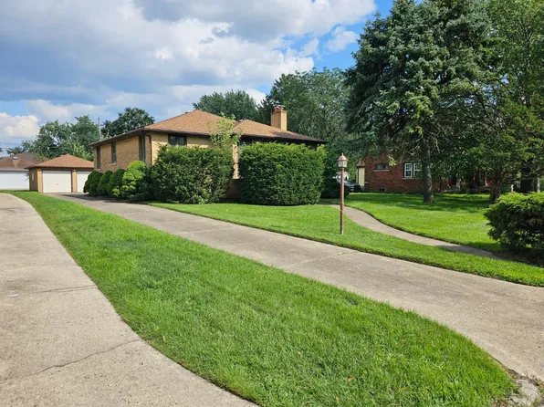 7337 Knickerbocker Pkwy, Hammond, IN 46323