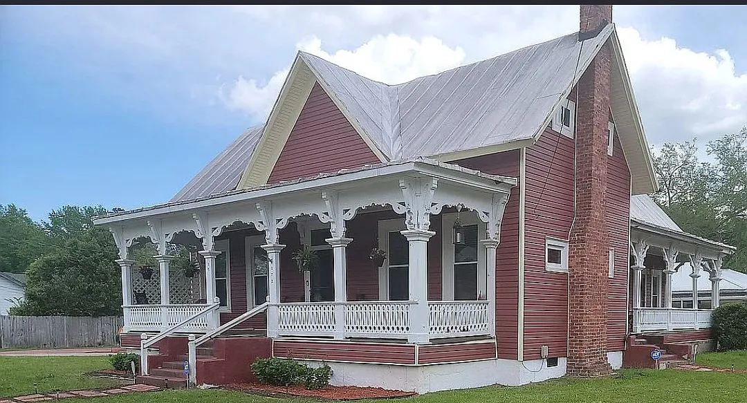 E Beech St, Cochran — Photo 2