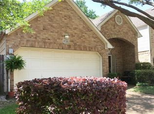 8724 Coppertowne Ln, Dallas, TX 75243