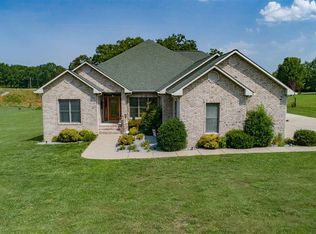 186 Caney Creek Dr, Cadiz, KY 42211