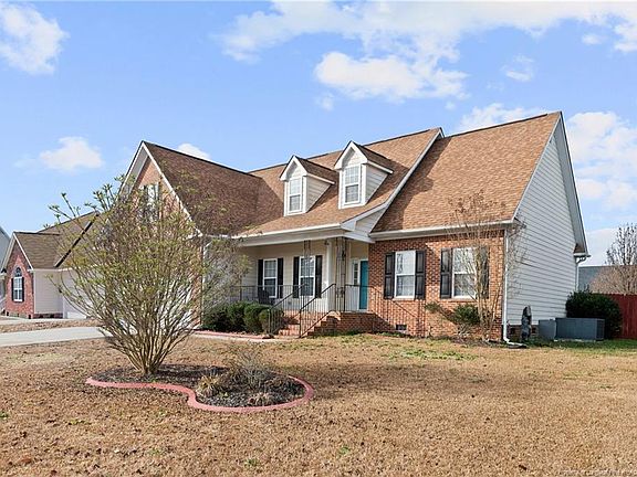 3rd image of 1036 Thistle Gold Dr