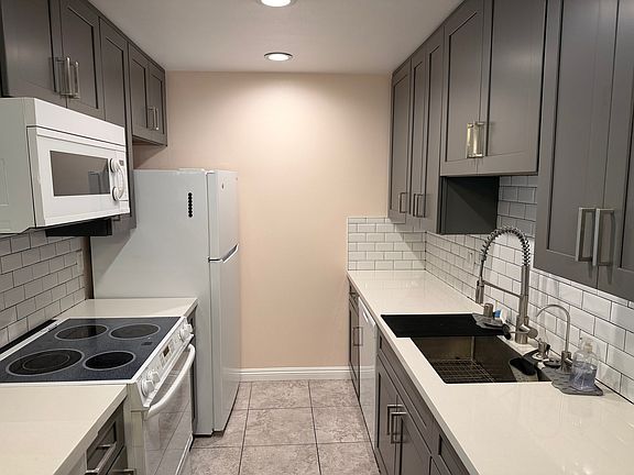 3rd image of 576 N Bellflower Blvd Unit 235