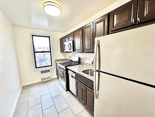 5th image of 8340 Britton Ave APT 3J