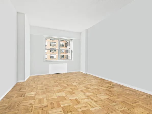 60 East 8th Street image 1 of 5