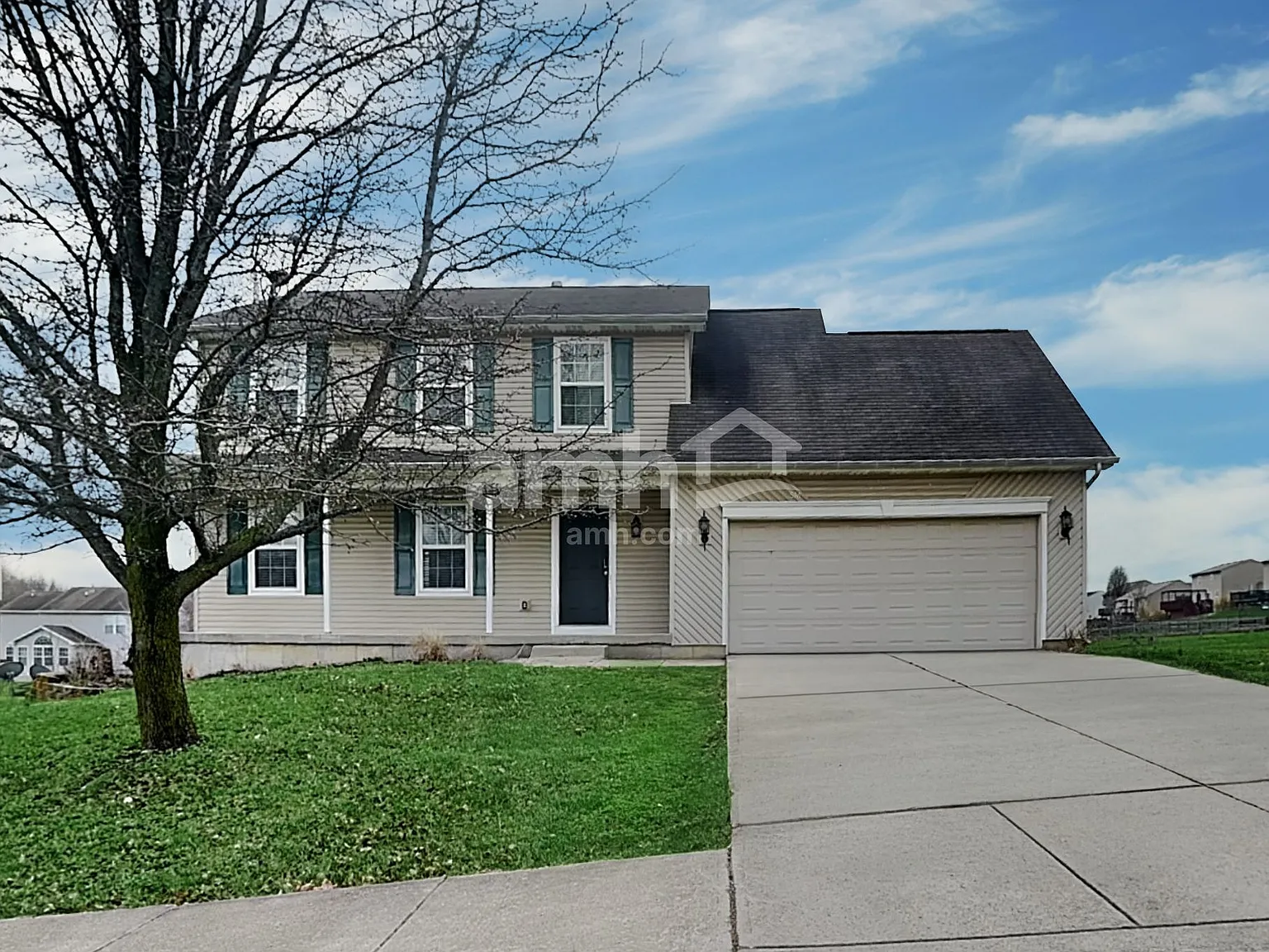 4 bed, 2.5 bath, 1893 sqft, $2,590 — Photo 1
