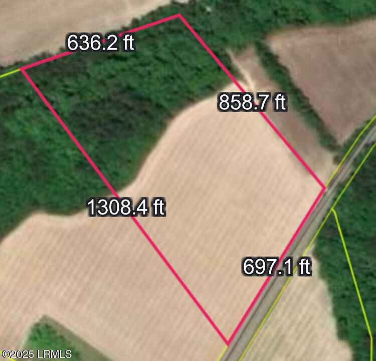 2nd image of 8398 Two Sisters Ferry Road