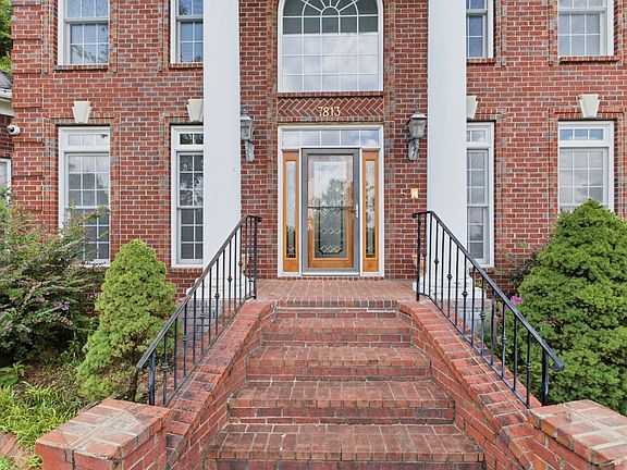 4th image of 7813 Indian Springs Dr