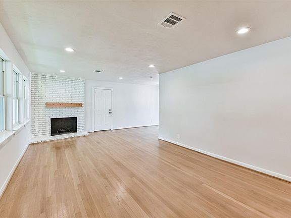 4th image of 5602 Arboles Dr
