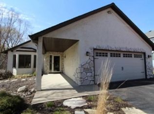 3983 Denmark Ave, Eagan, MN 55123