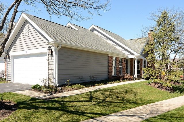 1st image of 52 Whitman Dr #52