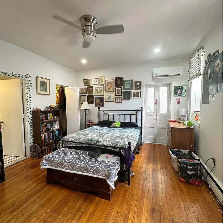 1st image of 322 S 11th St #11381176