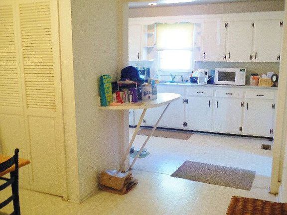 5th image of 813 S Andrews Ave