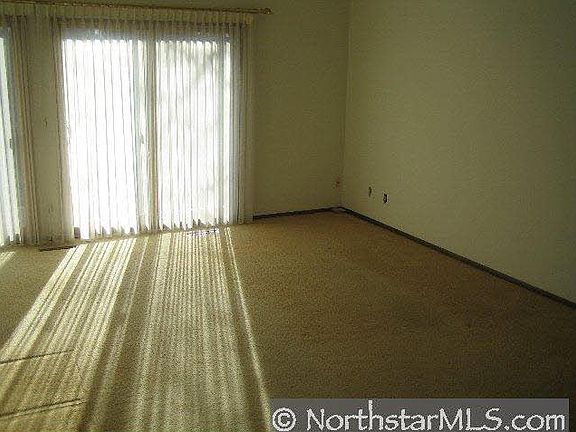 5th image of 1712 McKnight Lane