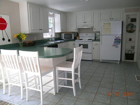 3rd image of 79 S River Dr