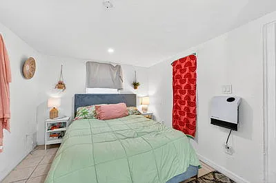 2 bed, 550 sqft, $1,495 — Photo 3