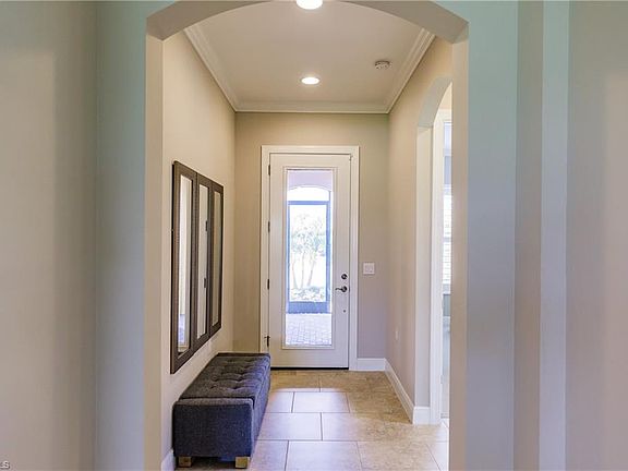 2nd image of 10328 Materita Dr
