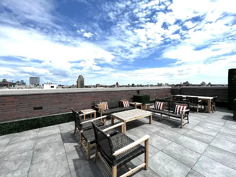 106 N 3rd St #5B — Photo 9