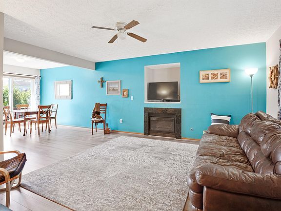 5th image of 7759 Lupine Dr #137