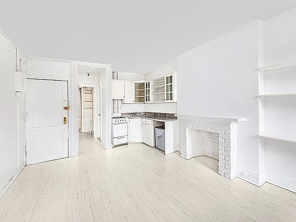 2nd image of 86 Horatio St APT 3B