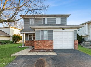 515 Old Stone Rd, Bolingbrook, IL 60440