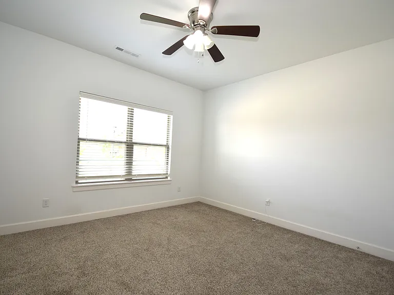 4203 SW Bermuda Ave — Photo 26
