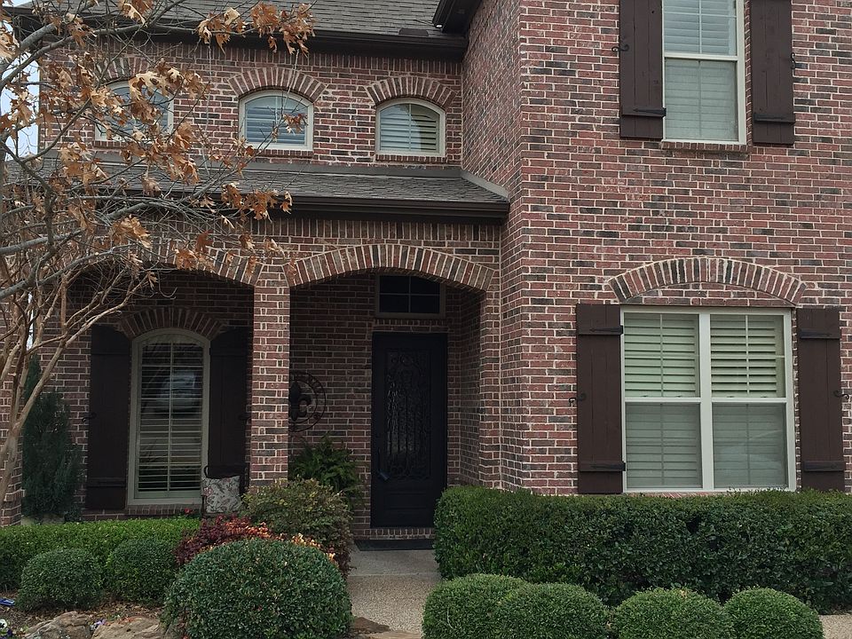 1st image of 412 Preston Creek Dr
