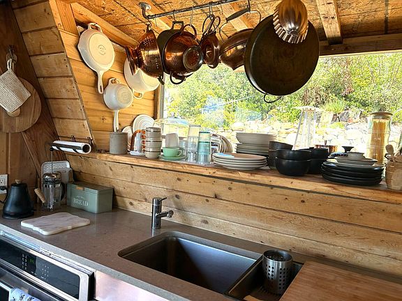 5th image of 1601 Corral Canyon Rd #1