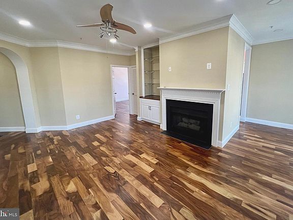 3rd image of 46590 Drysdale Ter Unit 201