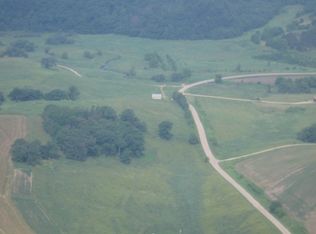 8633 Brue Rd, Hollandale, WI 53544