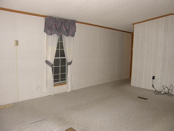 5th image of 2330 E Main St Lot 8