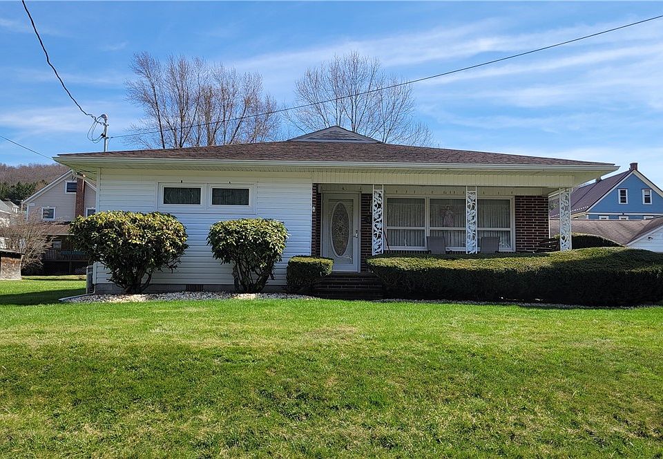 1st image of 330 Clark St