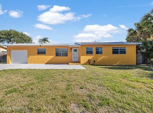 217 NE 3rd St, Satellite Beach, FL 32937