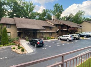 221 Woodland Dr #110BLDG4, Gatlinburg, TN 37738
