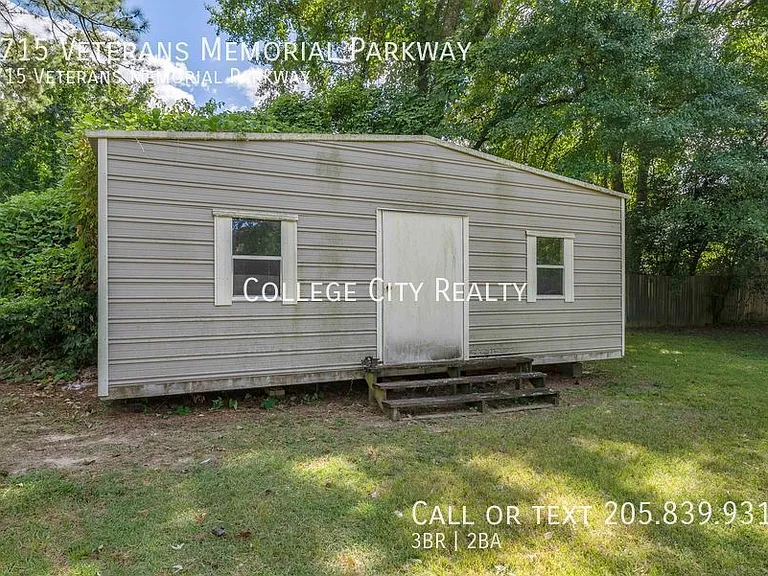 2715 Veterans Memorial Pkwy — Photo 31