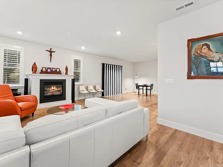 16735 SW Darling Ln — Photo 3