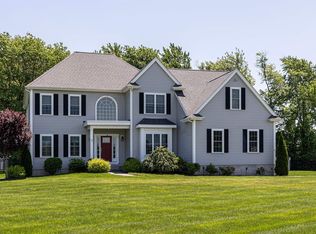 5 Box Mill Rd, Hopkinton, MA 01748