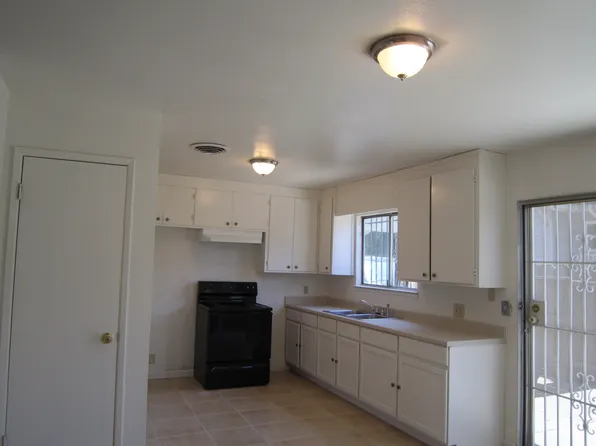 53 W 3rd St #1, Stockton, CA 95206