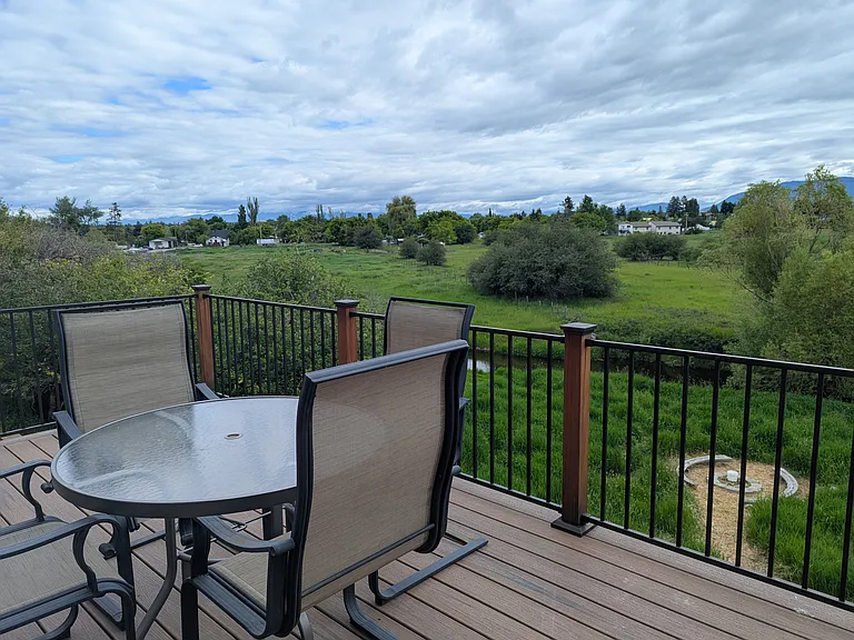 131 Rimrock Ct — Photo 10
