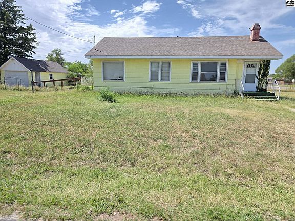 2nd image of 229 E Avenue A