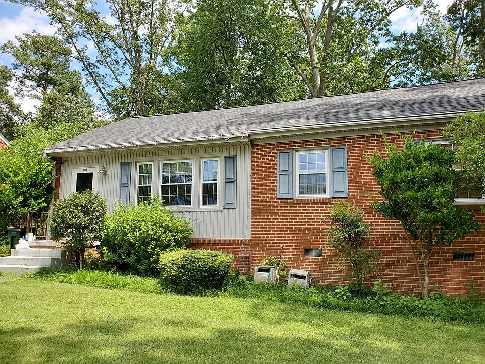1st image of 1407 Coronet Dr