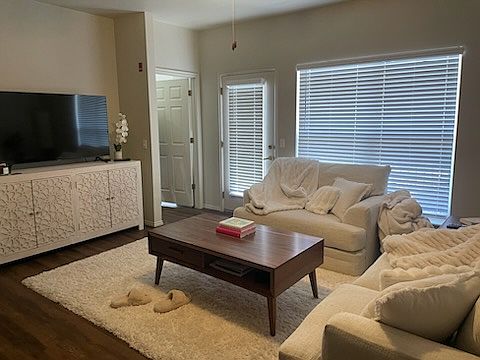 1st image of 900 Bitner Rd #1