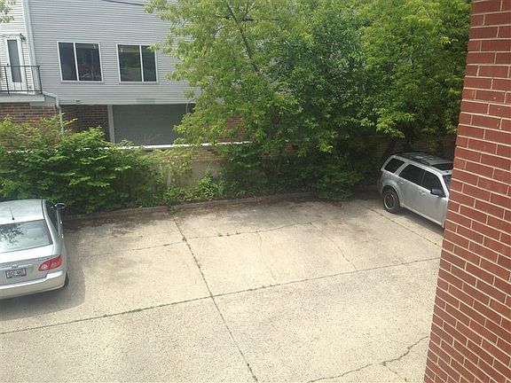 Building Parking lot