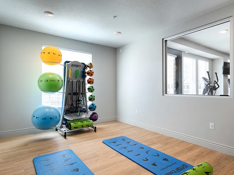 Skyhouse Fitness