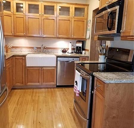 4th image of 6330 NW 40th St