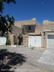 139 Griegos Rd NW, Albuquerque, NM, 87107