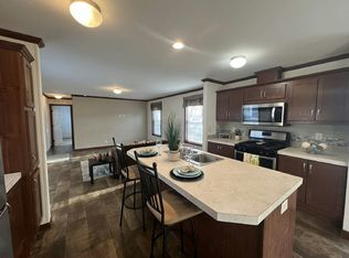 109 Canal, Rockford, MN 55373