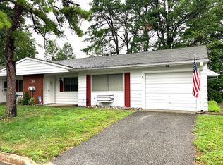 27 Maine Ave #A, Whiting, NJ 08759