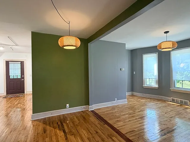 Dining room/den
