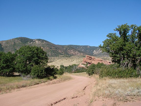 2nd image of 1000 Valley Hi