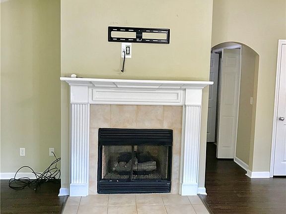 5th image of 3307 Willow Ridge Dr